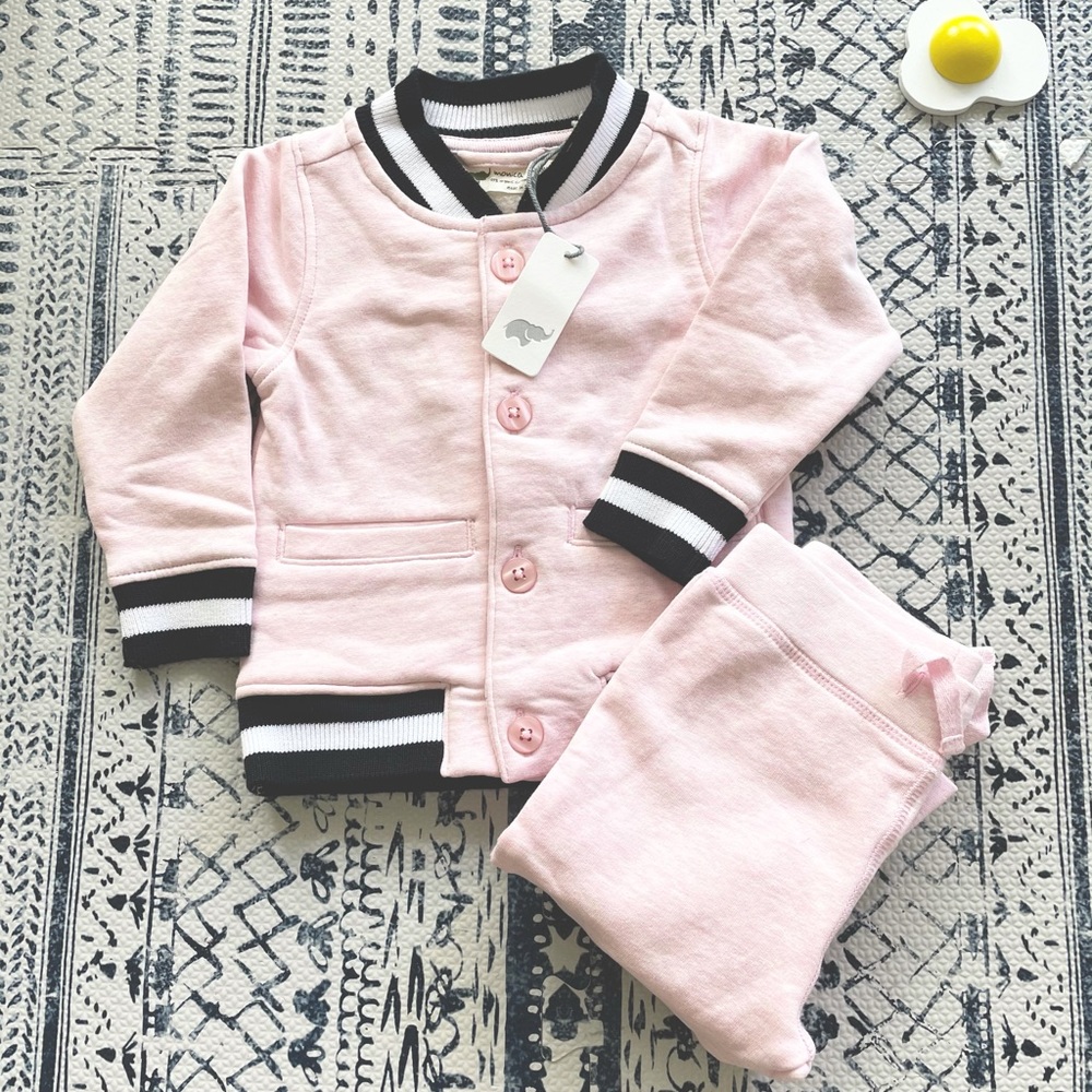 NWT Monica & Andy set